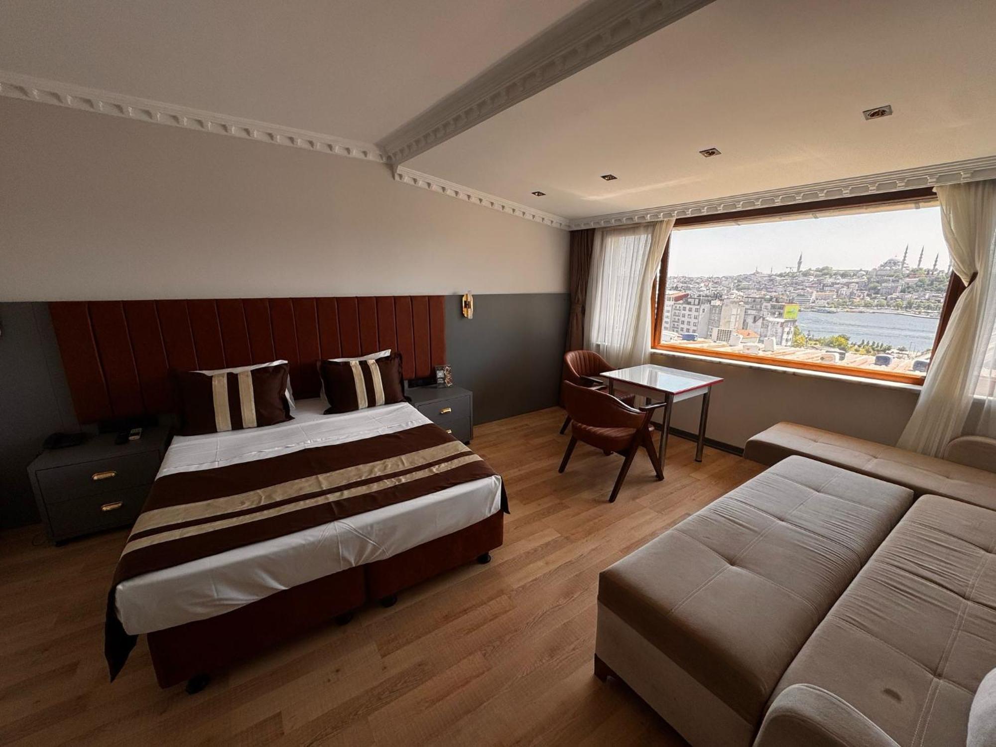 Blue Taksim Hotel 3*