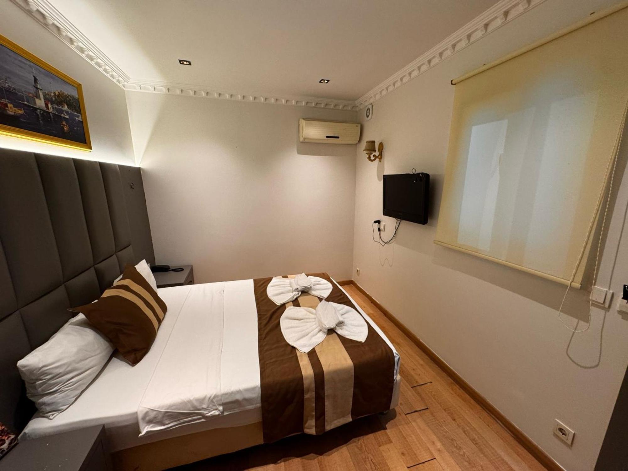 Blue Taksim 3*